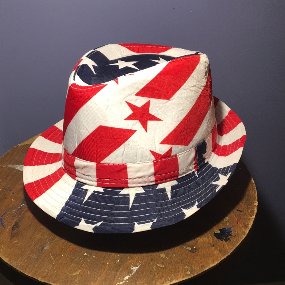 Patriotic Stars Stripes red white & blue trilby hat lightweight fedora cap NWOT